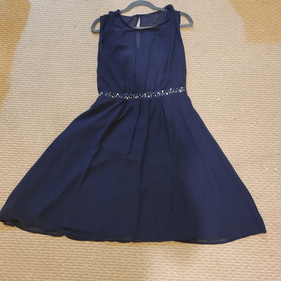 Yumi Dresses & Skirts - Yumi Chiffon Dropped Sleeve Navy Blue Cocktail Dress Size 8/10
